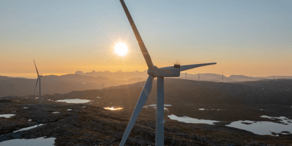 Cover for Stor-Skälsjön wind farm handed over to MEAG